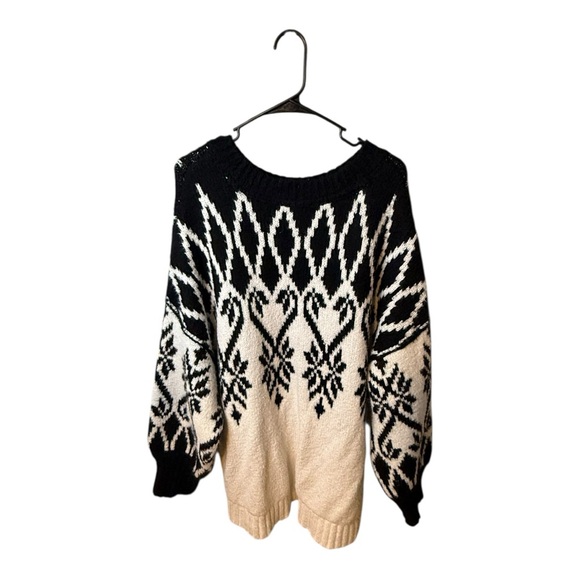 Free People Fireside Tunic Sweater Black and White Long Sleeve Chic M - Picture 2 of 7